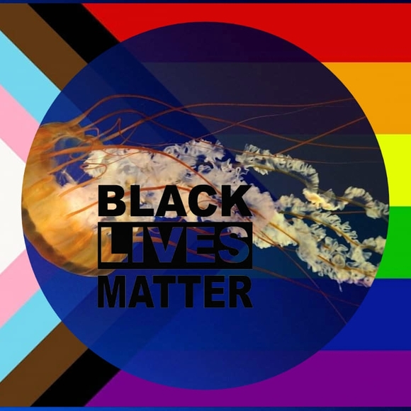 Profile Picture of Kristen Sciford (@kristensciford) on Poshmark