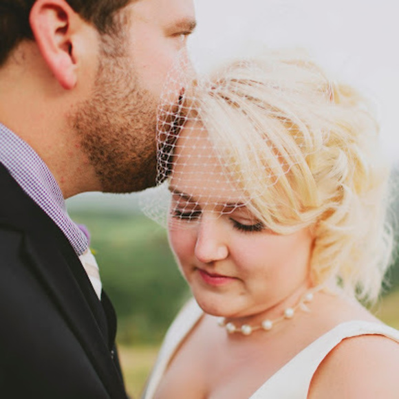 Profile Picture of Ashleigh Tavener (@ashleightavener) on Poshmark