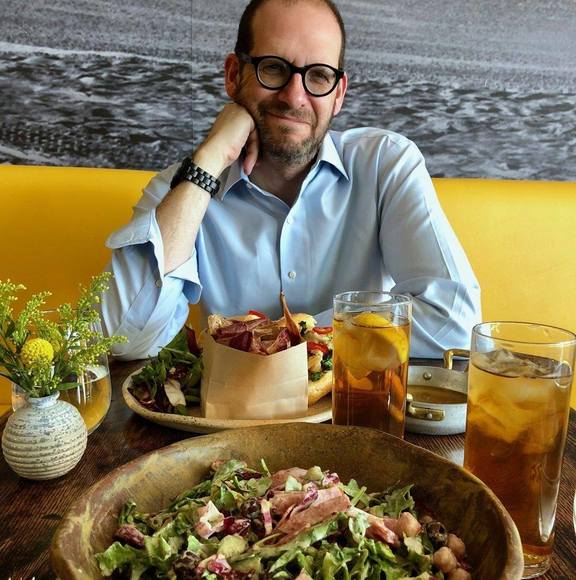 Profile Picture of Eric Gladstone (@ericgladstone) on Poshmark