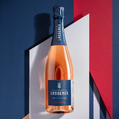 Profile Picture of Champagne Lasseaux (@ChampLasseaux) on Twitter