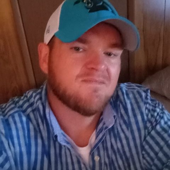 Profile Picture of Chad Lequire (@chadlequire265) on Poshmark