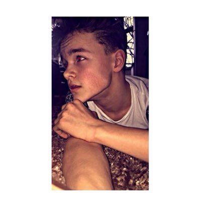 Profile Picture of Tom Irons (@Tomironsx) on Twitter