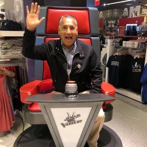 Profile Picture of Frank Romero (@mustwoo) on Poshmark