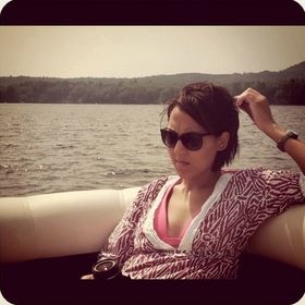 Profile Picture of Amanda Elizabeth (@amandaevickery) on Pinterest