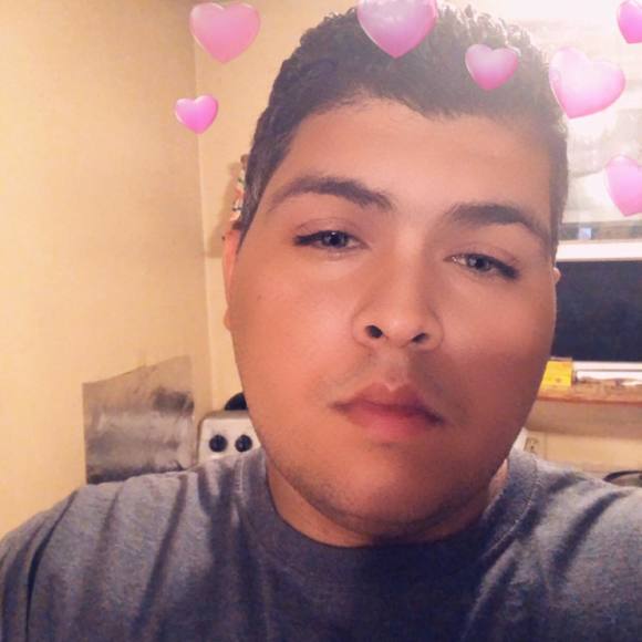 Profile Picture of Hiram Gonzalez (@hiram_gonzalez) on Poshmark