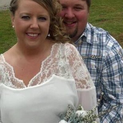 Profile Picture of Allison Ogle (@allison_ogle) on Twitter