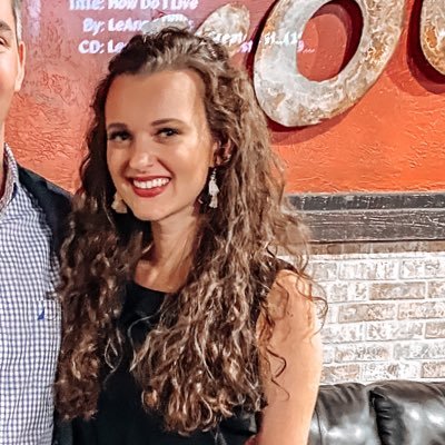 Profile Picture of Jessica Parker Wiley (@April_Eyz_10) on Twitter