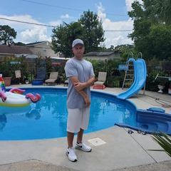 Profile Picture of Clinton kern (@@clinton.kern) on Tiktok