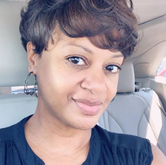 Profile Picture of Sonja Foster-williams (@tyamco) on Poshmark