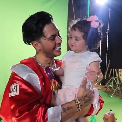 Profile Picture of Kim CM  🇵🇪 💎 (@Kimberly_CM16) on Twitter