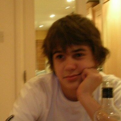 Profile Picture of Andrew Pickles (@@atpickles) on Twitter