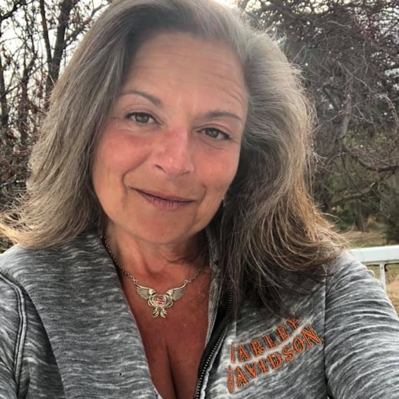 Profile Picture of Charmaine Mifsud (@charmifsud) on Poshmark