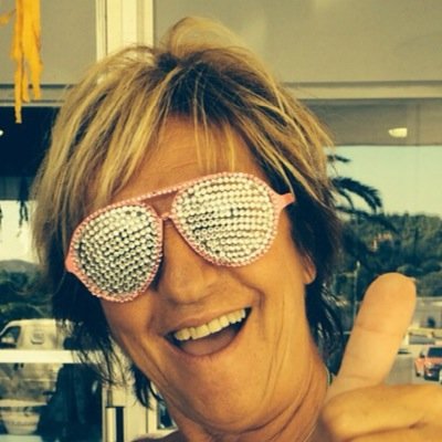 Profile Picture of Elena Satanassi (@satanassi) on Twitter