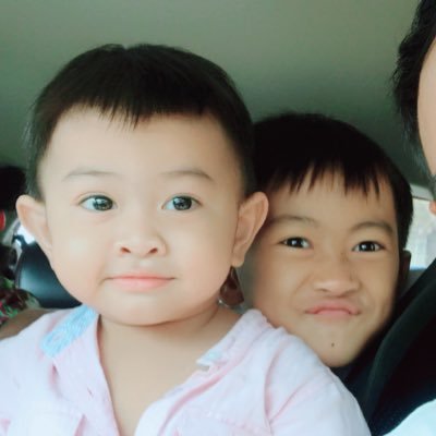 Profile Picture of ចាន់ ចក្ររា (@ChanSambath3) on Twitter