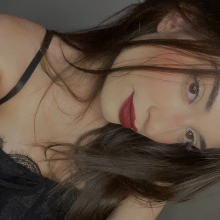 Profile Picture of EMVY (@wyneeh) on Tiktok