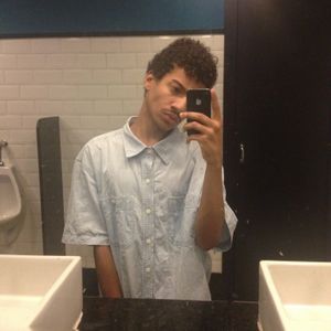 Profile Picture of Victor Cezar (@shakeitoutvitu) on Myspace