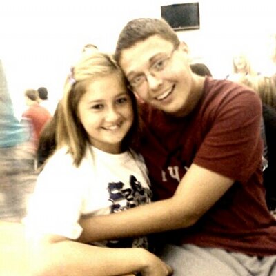 Profile Picture of Jon Strawn (@@StrateUpStrawn) on Twitter