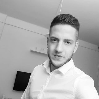 Profile Picture of ALex Fehér (@feheralex) on Instagram
