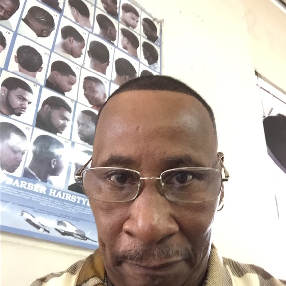 Profile Picture of Joseph Clark (@joeiy) on Poshmark
