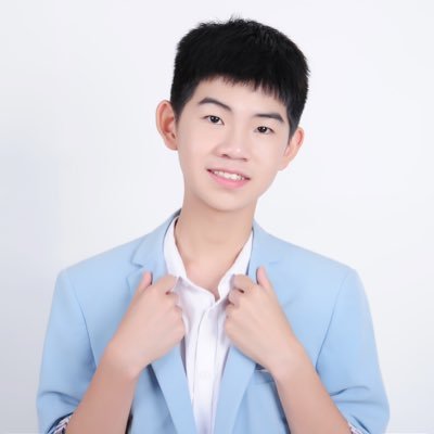 Profile Picture of Victor Gao 高演凯 (@gaoyankai) on Twitter