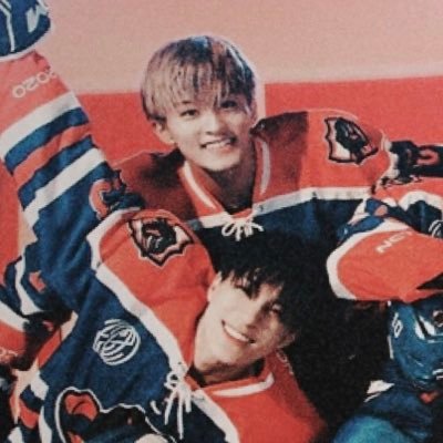 Profile Picture of Laty Is Crying Over 90’s Love (@M0RKCITY) on Twitter