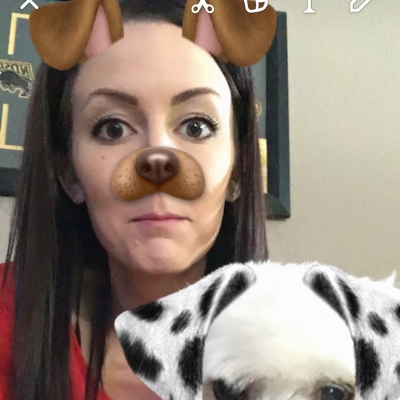 Profile Picture of Amanda Behm (@amandabehm88) on Poshmark