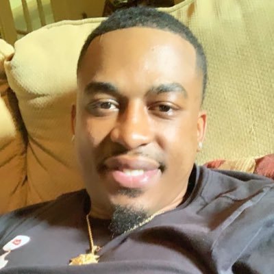 Profile Picture of Jeremy Shell (@shell_jeremy) on Twitter