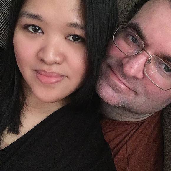 Profile Picture of Gavina Maloney (@gavinamaloney) on Poshmark