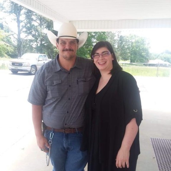 Profile Picture of Larry Gosdin (@larry_gosdin) on Poshmark