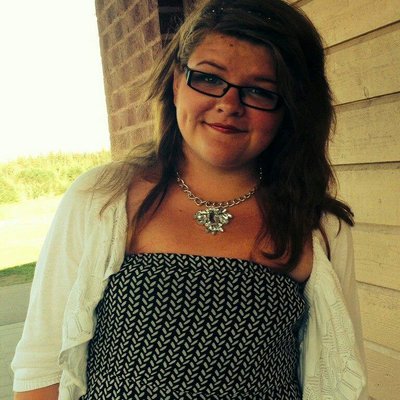Profile Picture of Nancy Olsen (@nancyolsen19) on Twitter
