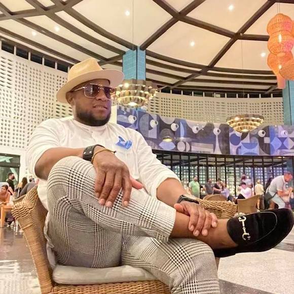 Profile Picture of Edward Brewer (@edwardbrewer146) on Poshmark