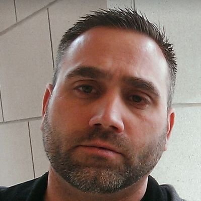 Profile Picture of Thomas Nieman (@ThomasNieman6) on Twitter