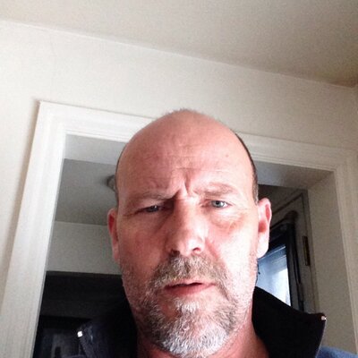 Profile Picture of Keith Weeks (@kweekssin) on Twitter