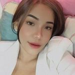 Profile Picture of April Romero (@appreallyreally) on Instagram