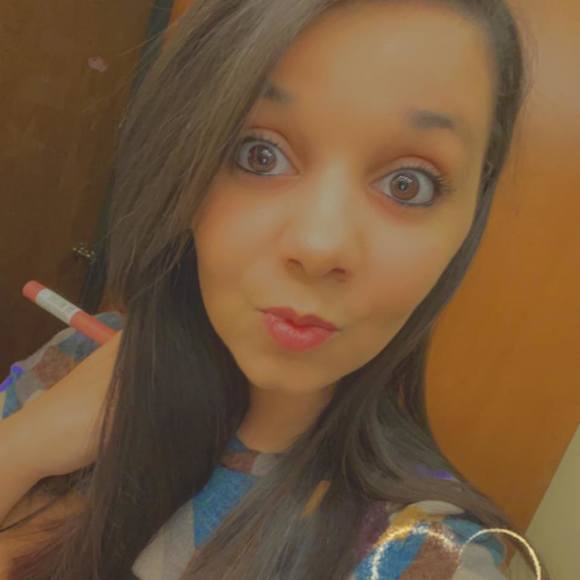 Profile Picture of Erica Cabell (@ecabell04) on Poshmark