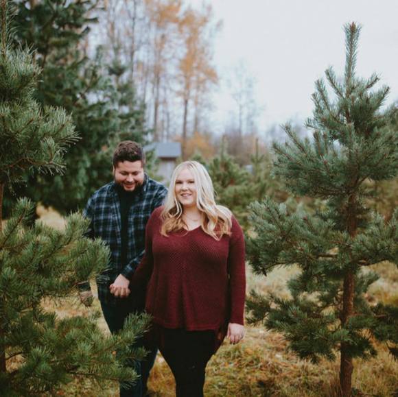 Profile Picture of Amber Vaneyk (@avaneyk) on Poshmark