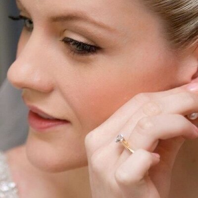 Profile Picture of Catherine.simons (@catcarey86) on Twitter