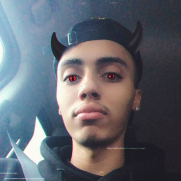 Profile Picture of Devin Garrison (@thedevin) on Poshmark