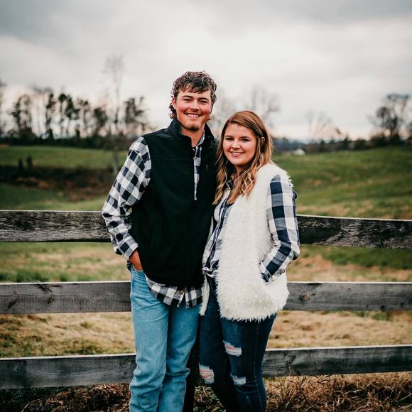 Profile Picture of Payton Casstevens (@paytoncassteven) on Poshmark