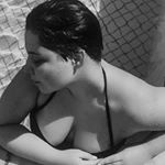 Profile Picture of Bianca Calderaro (@trezedeagost) on Instagram