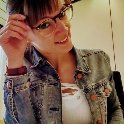 Profile Picture of Mandy Schmitz (@schmitzmandy1) on Twitter