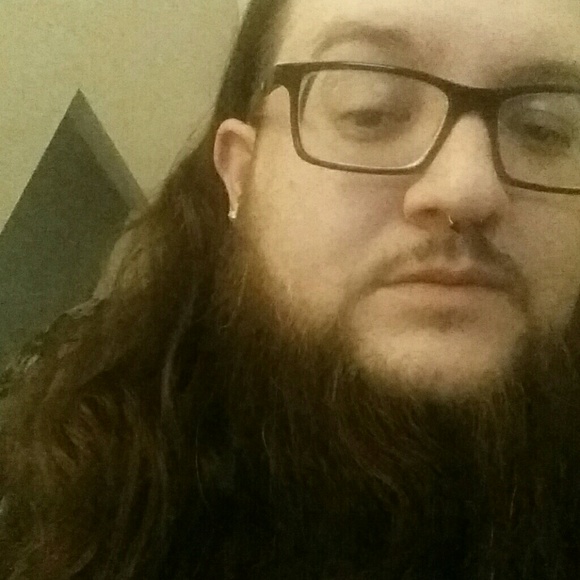 Profile Picture of Eric Archuleta (@barber_e) on Poshmark