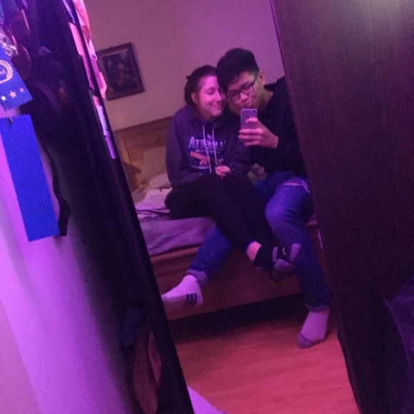 Profile Picture of Skylar Ewaskow (@sewaskow) on Poshmark