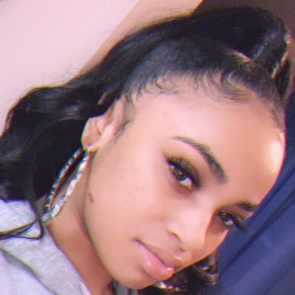 Profile Picture of Jaya Sparrow (@jayamarie44) on Poshmark