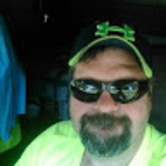 Profile Picture of Roylee Baileyjr (@royleebaileyjr) on Poshmark