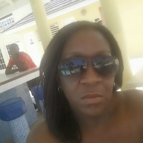 Profile Picture of Sharon Trepiccione (@sharontrep) on Poshmark