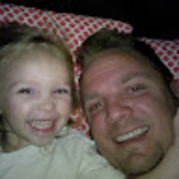 Profile Picture of Chet Lindemann (@chet1469) on Poshmark