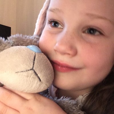 Profile Picture of Catherine Easter (@CatherineEast22) on Twitter
