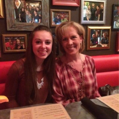 Profile Picture of Kim Titone (@TitoneKim) on Twitter