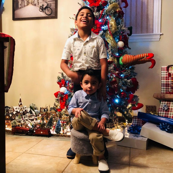 Profile Picture of Mery Guca (@ale24men) on Poshmark